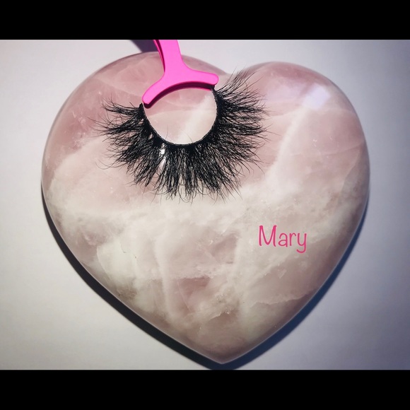 Mink Strip Lashes - Mary 18mm - Picture 2 of 3